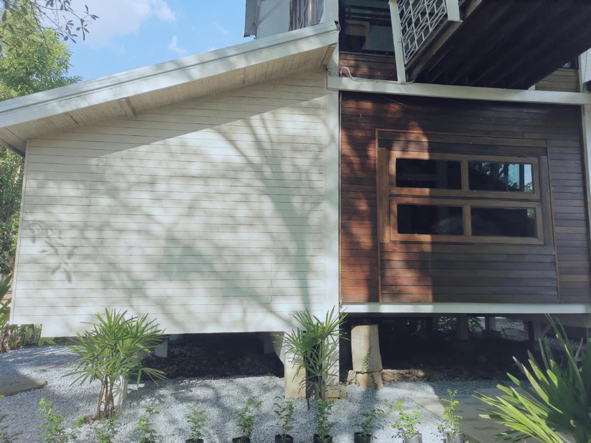 Baangaimuan Bed & Breakfast Lamphun Ngoại thất bức ảnh