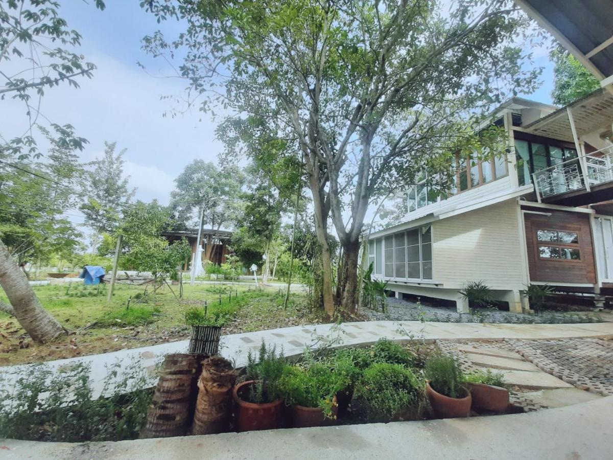 Baangaimuan Bed & Breakfast Lamphun Ngoại thất bức ảnh